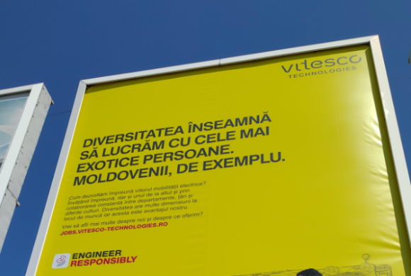 G4Media.ro: Mesaj publicitar controversat al unei companii din Timișoara: ”Diversitatea înseamnă să lucrăm cu cele mai exotice persoane. Moldovenii, de exemplu” / Compania va da jos afișul